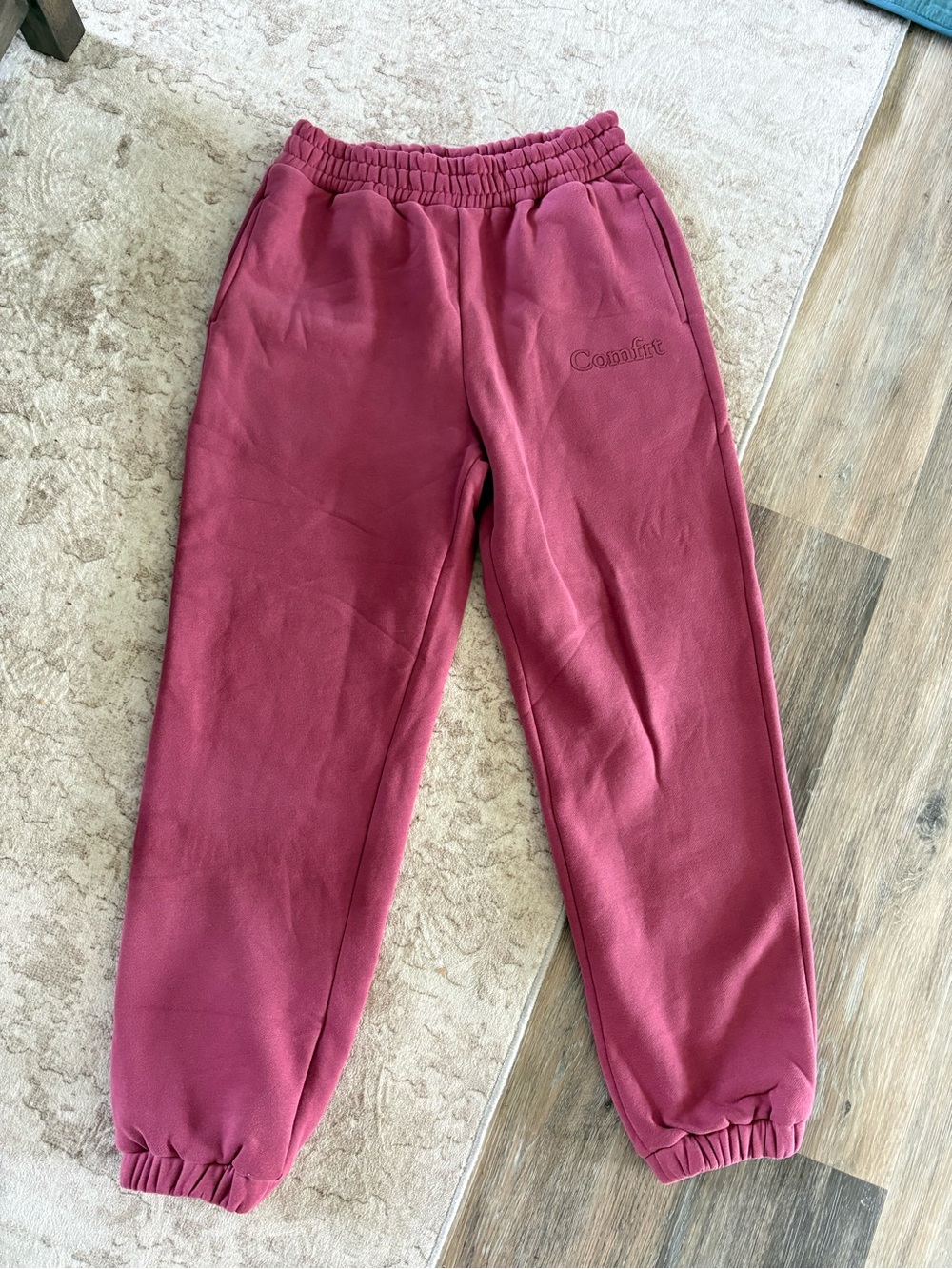 Comfort Minimalist Sweatpants Berry